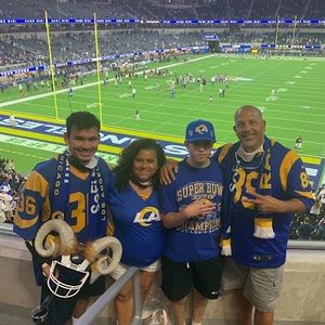 Meet your Posher, Jamal